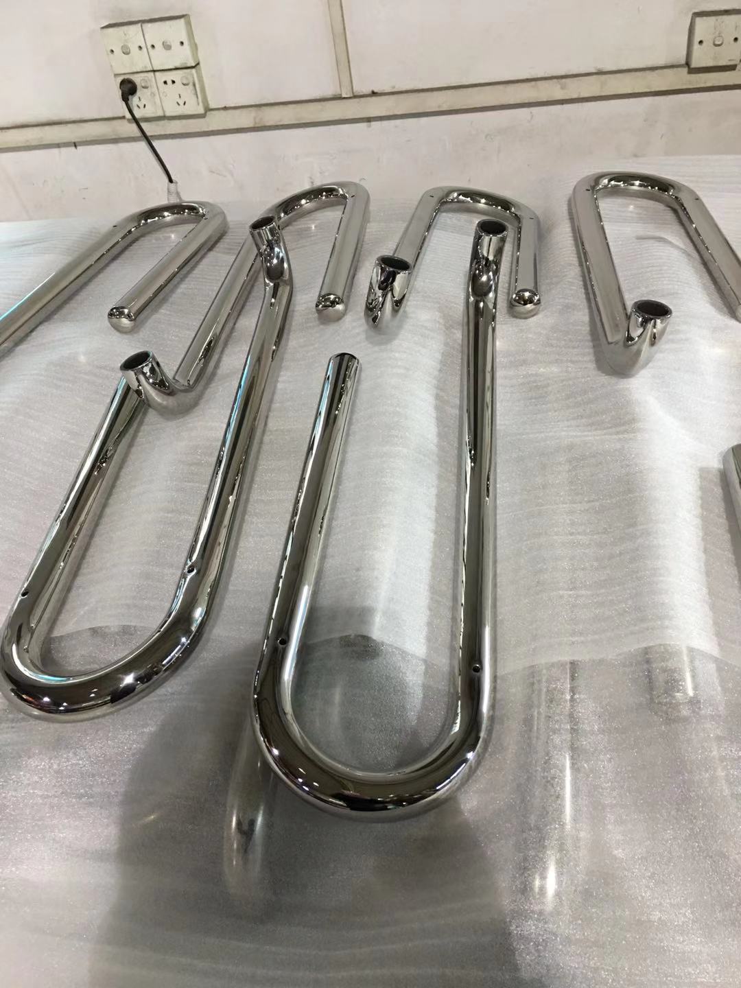 专业买球网镜面卫浴管2.jpg