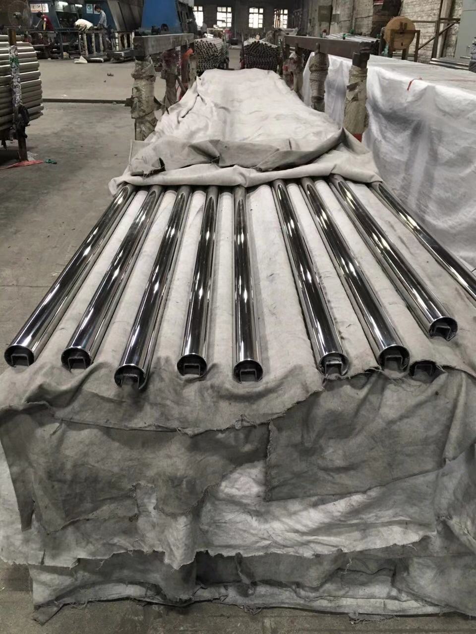 专业买球网镜面单槽管2.jpg